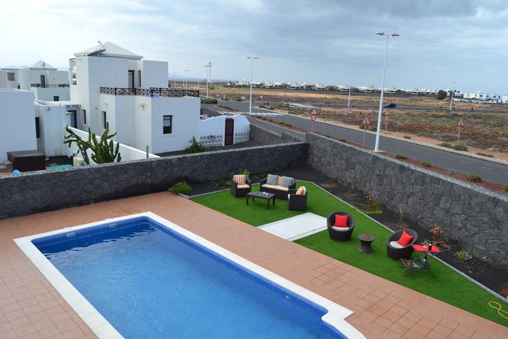 Villa Casa Mabel à Playa Blanca  Extérieur photo
